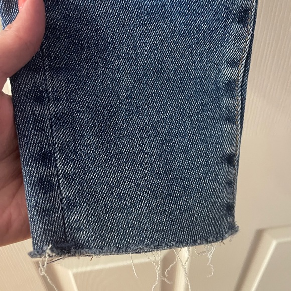 Guess Jeans , New with tag 🏷️ - Picture 3 of 3